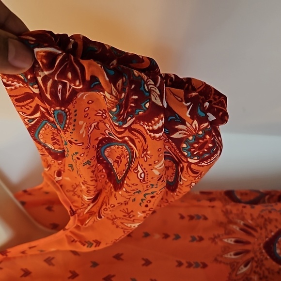 Arizona The Original Jean Company. Cold Shoulder Boho Top Size S orange floral - Picture 8 of 16